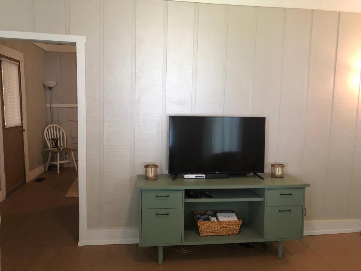 Downtown 2 Bedroom Cottage, Sleeps 6, Walking Distance To Honeywell, Downtown Restaurants, Shopping Wabash Екстер'єр фото