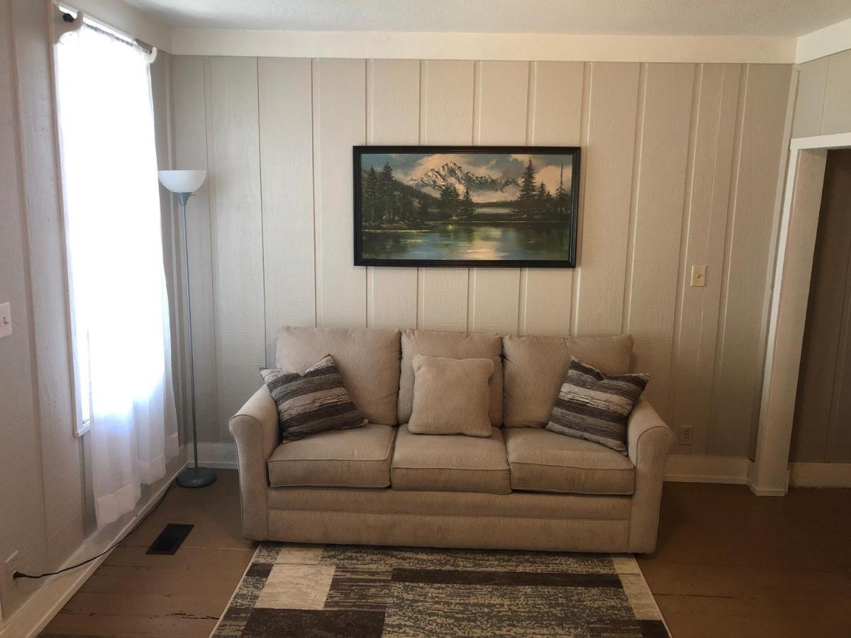 Downtown 2 Bedroom Cottage, Sleeps 6, Walking Distance To Honeywell, Downtown Restaurants, Shopping Wabash Екстер'єр фото